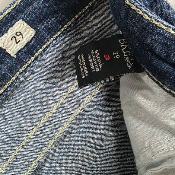 BKE Denim Dakota 21 Crop Jeans Size 29 Dark Wash Cuffed - Picture 5 of 7